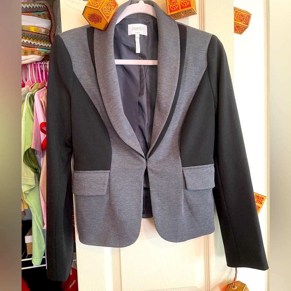 Knit Blazer / Laundry by Shelli Segal / Small Size 4